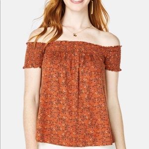 Sandy and Sid Floral peasant blouse.